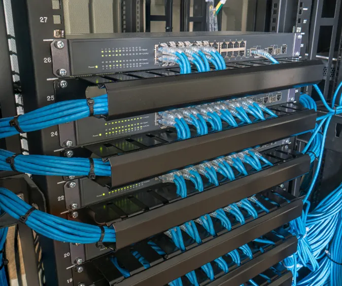 Baie réseau et câblage RJ45